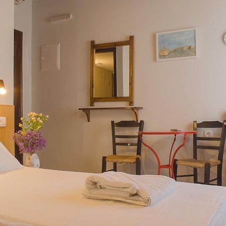 Kalypso Studios & Rooms Палиохора Екстериор снимка