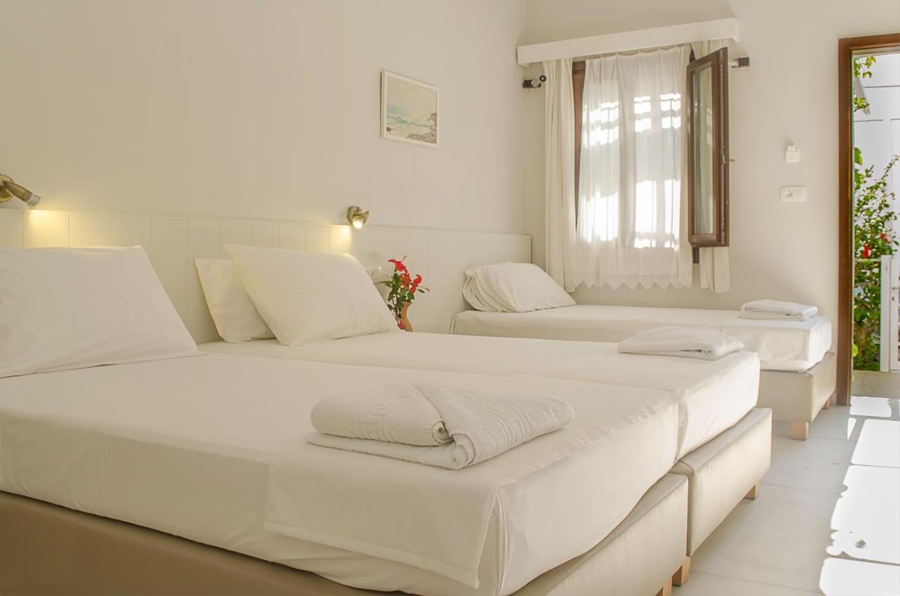 Kalypso Studios & Rooms Палиохора Екстериор снимка